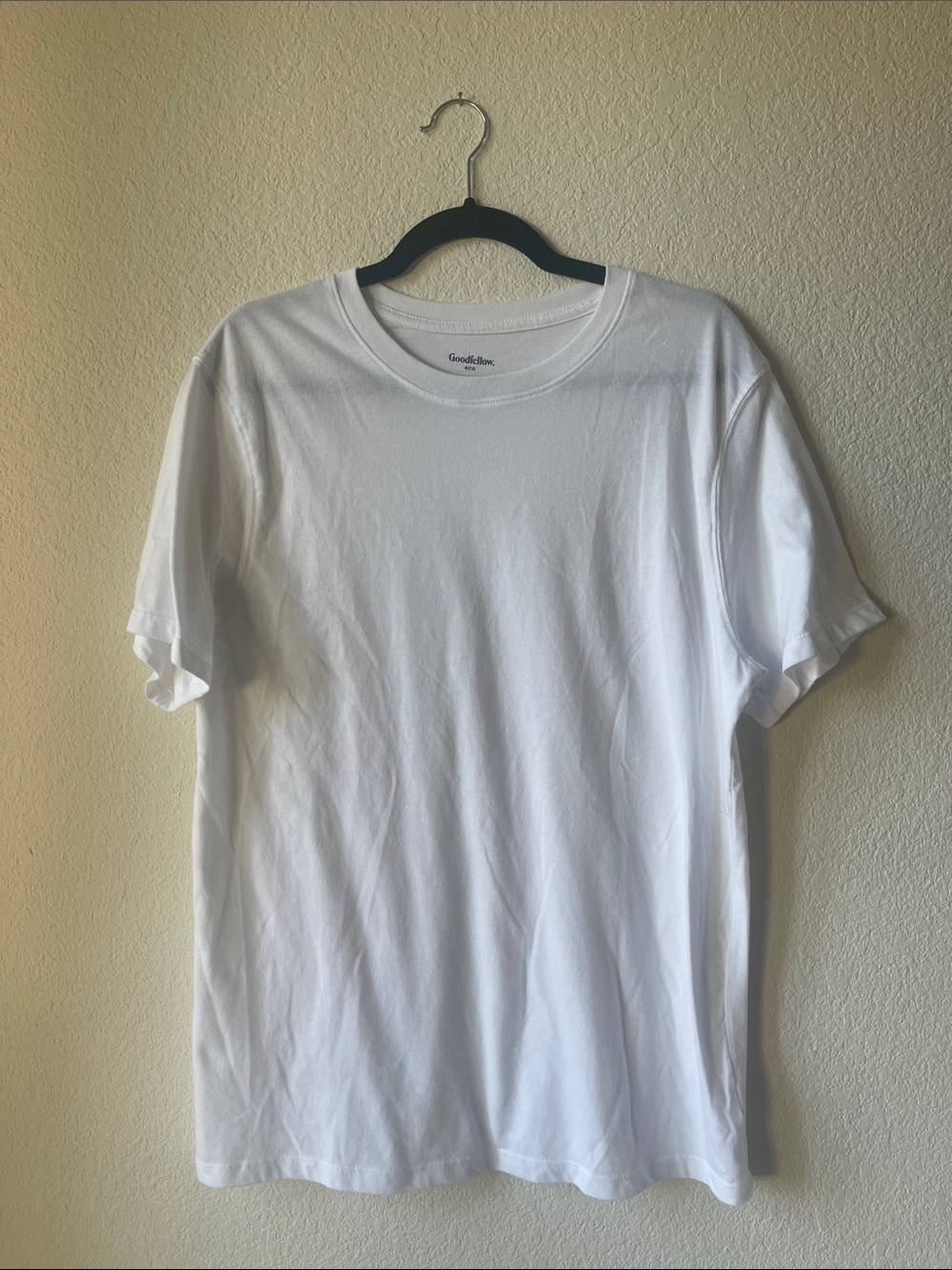 Goodfellow & Co White Short Sleeve Crew Neck T-Shirt